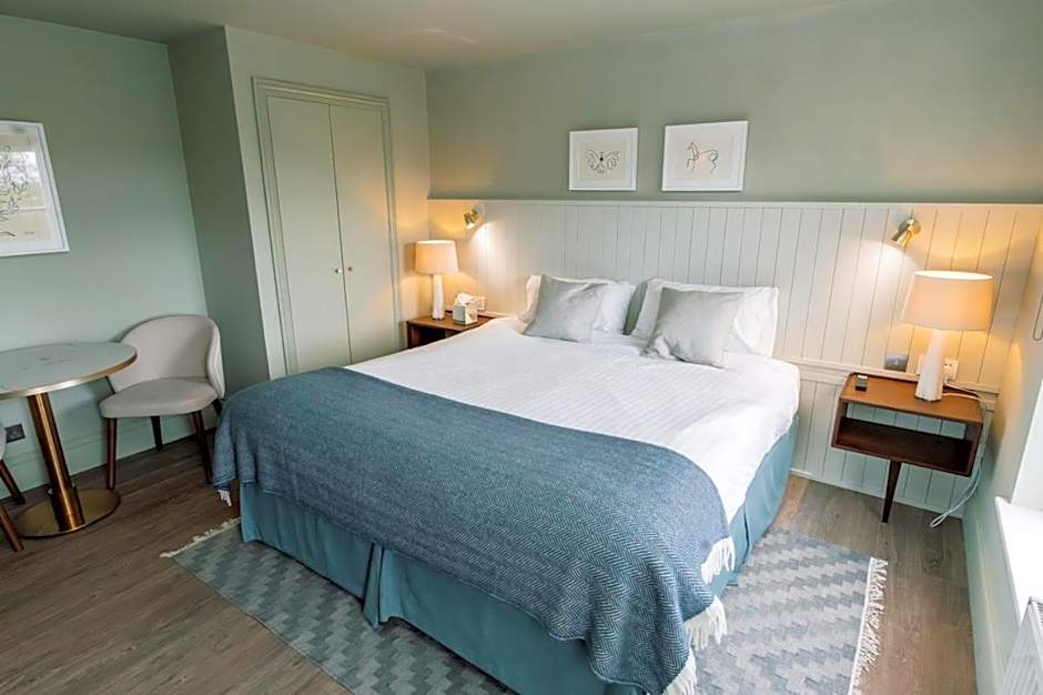 Hatton Court Hotel