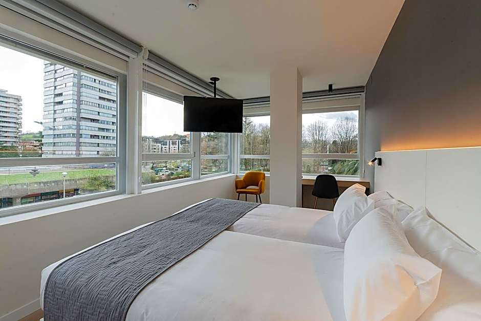 Hotel Distrito Oeste