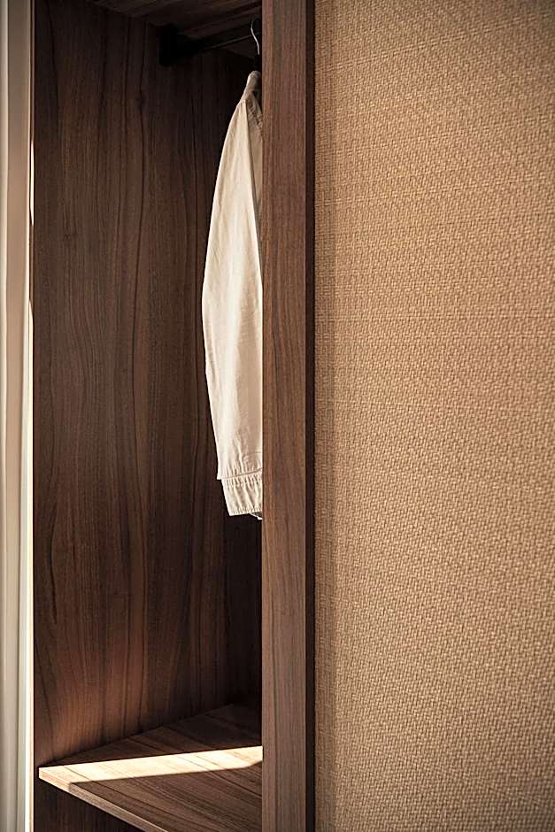 Copal Simple Staying