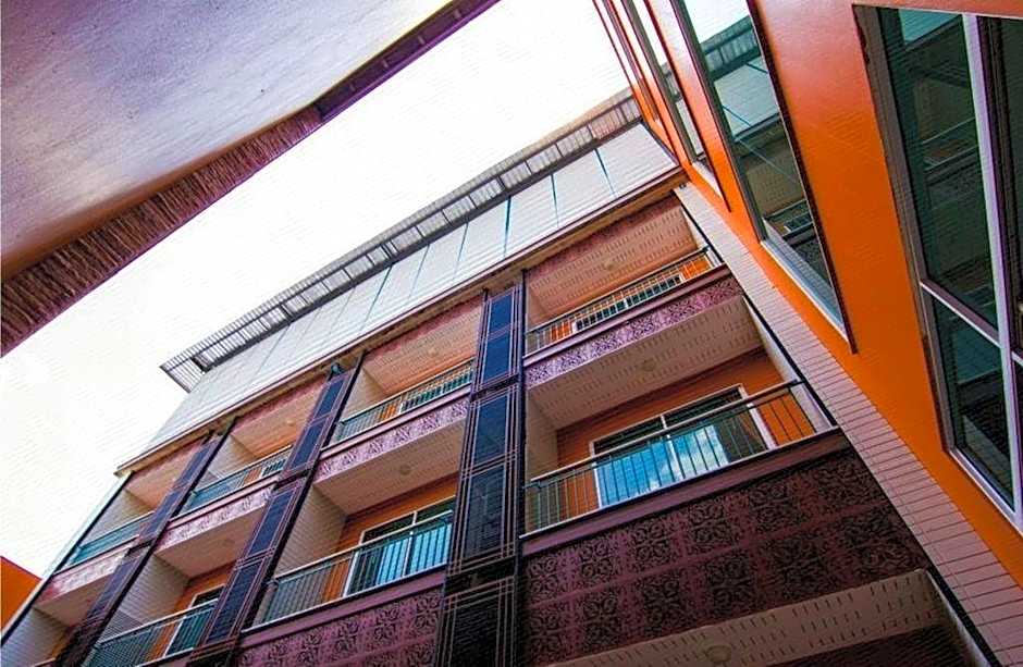 chawlada hotel