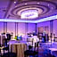 Sheraton Commander Hotel