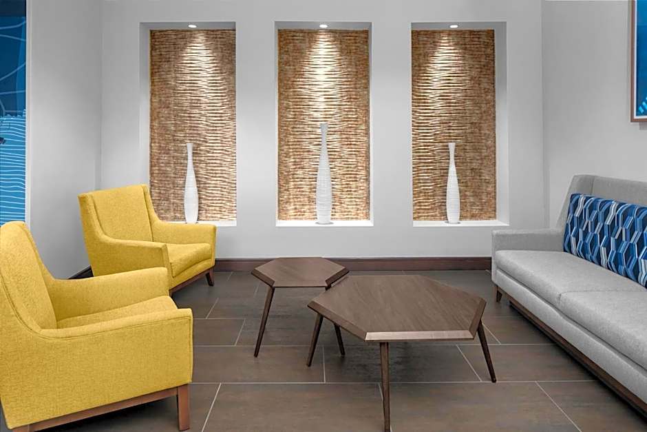 Holiday Inn Express & Suites Midland South I-20 By IHG