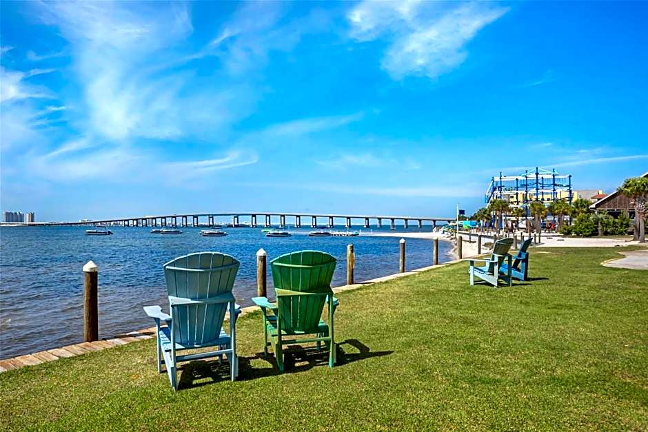 Best Western Navarre Waterfront