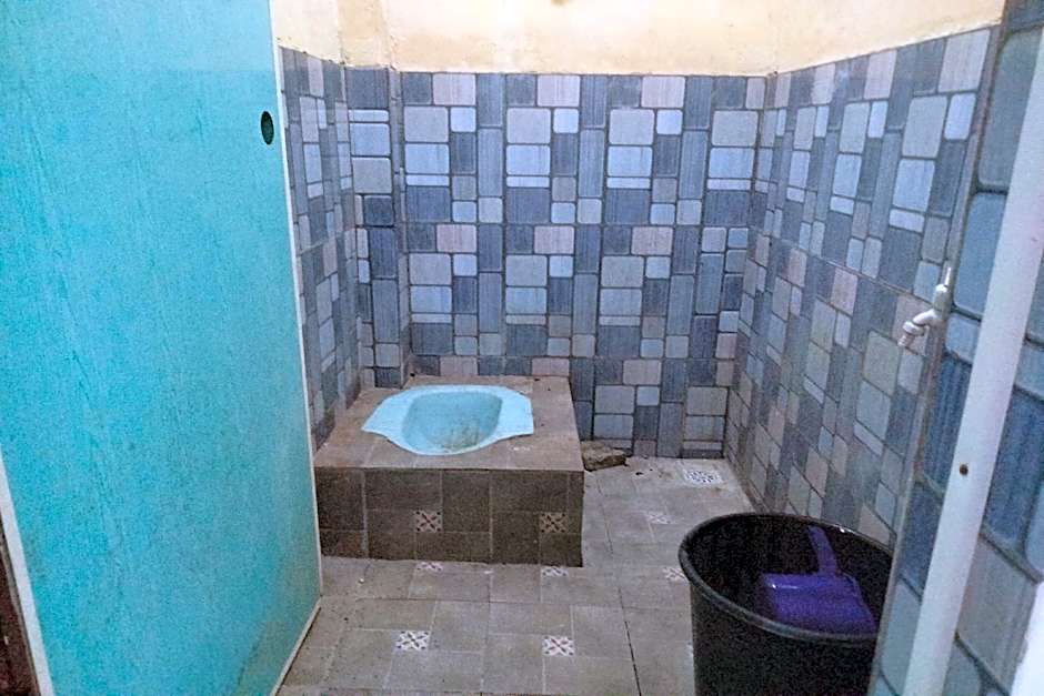 Hotel O Lewi Family Guest House Near GBKP Bangun Mulia Km. 11