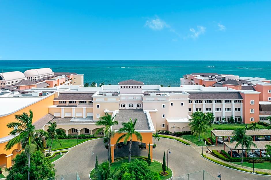 Iberostar Selection Rose Hall Suites All Inclusive