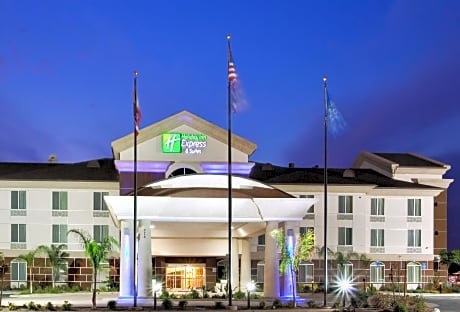 Holiday Inn Express Hotel & Suites Dinuba West By IHG