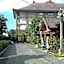 Hotel O Ratu