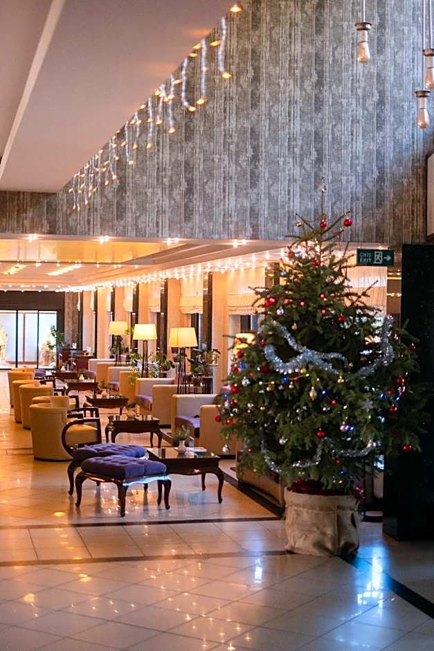 Iris Hotel & Spa