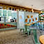 Courtyard by Marriott King Kamehameha's Kona Beach Hotel