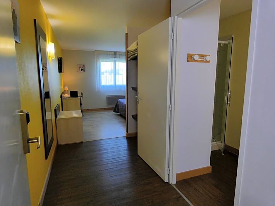 Hôtel Azur Saint Junien Cit'Hotel