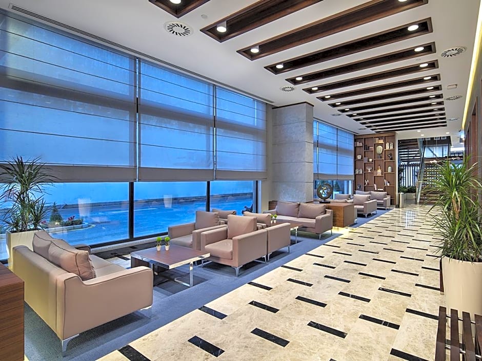 Hilton Garden Inn Izmir Bayrakli