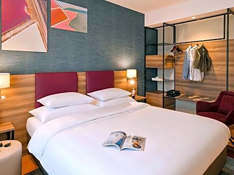 Superior Suite with Double Bed and Extra Bed