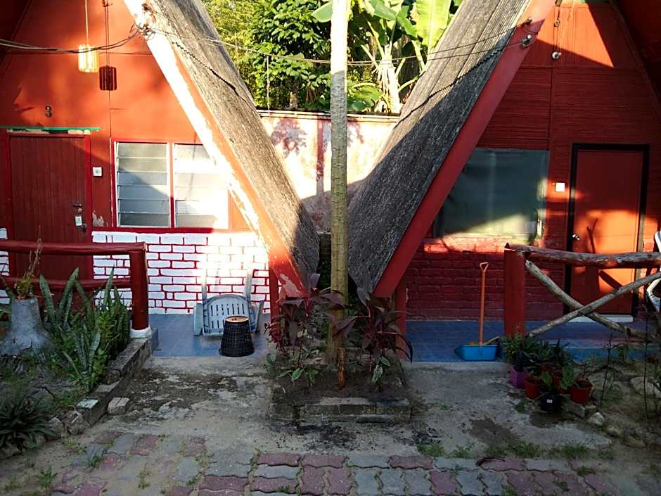 Nazri Nipah Camp Pangkor