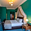 Royal Hotel