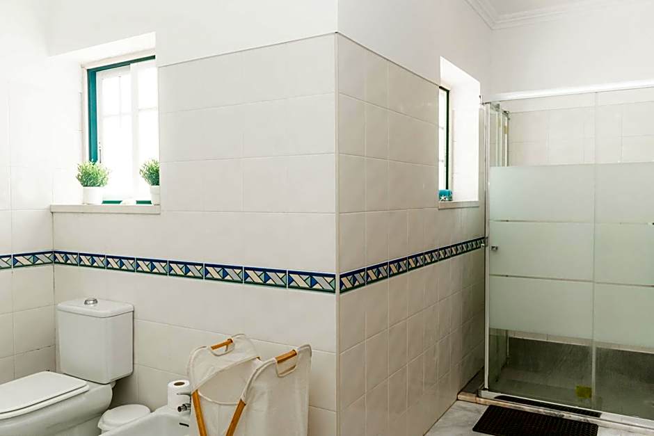 Surf Yoga Ericeira Guest House