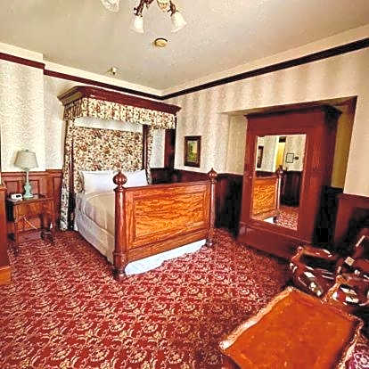 The Inn at 2nd & C