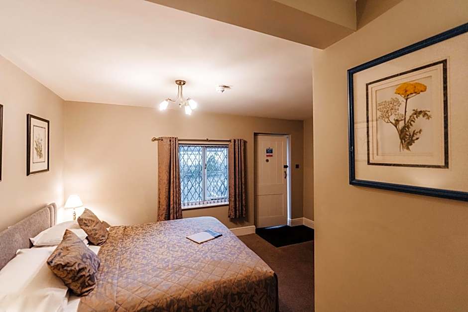 The Plough Inn & Restaurant