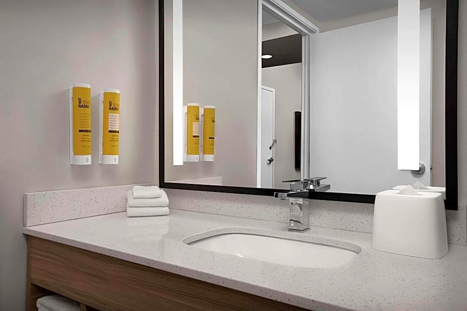 Tru by Hilton Jackson, TN