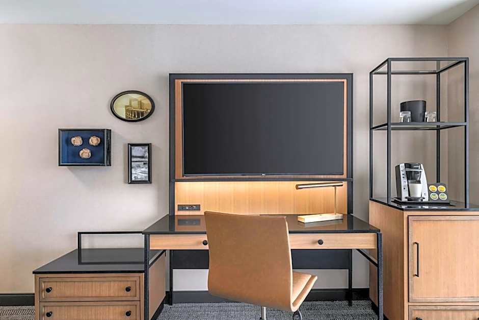 Courtyard by Marriott Portland Downtown/Waterfront