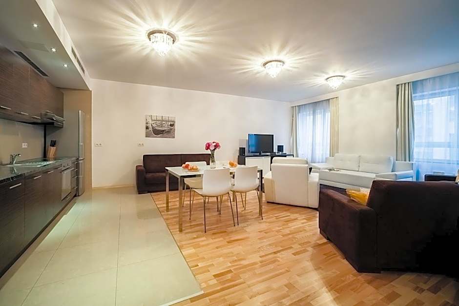Platinum Towers E-Apartments