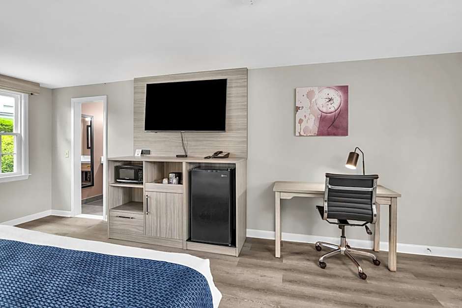 The Northshore Hotel