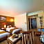 Town Season Hotel