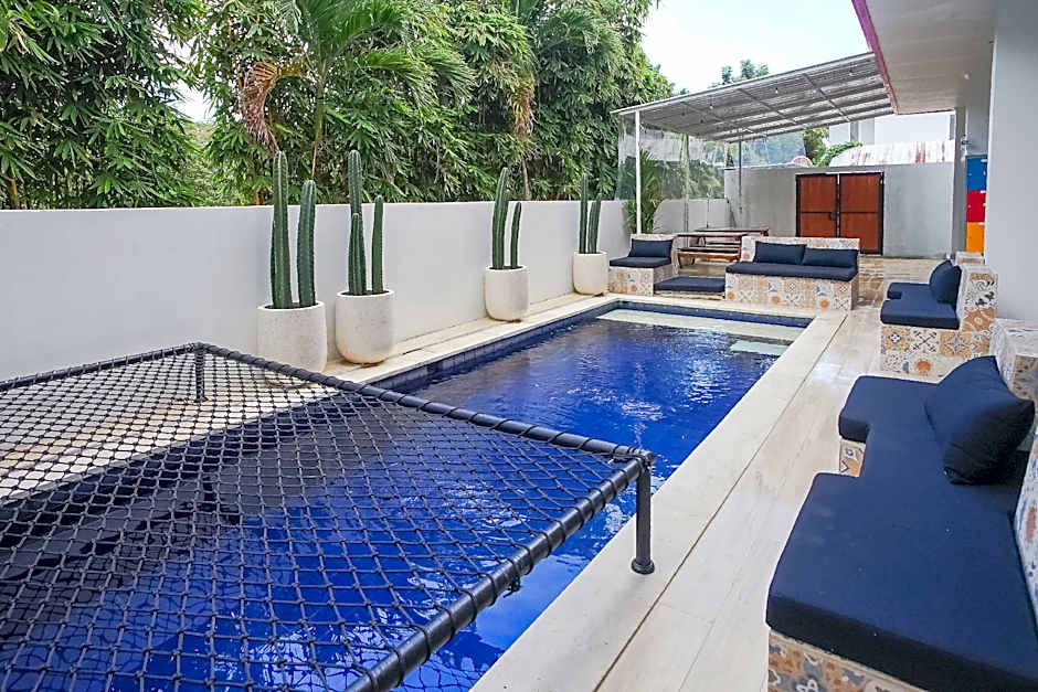 Margarita Surf Hostel Canggu