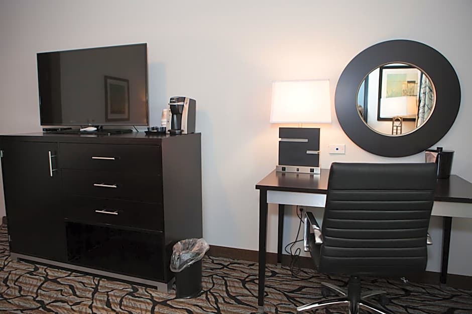 La Quinta Inn & Suites by Wyndham Lubbock Southwest