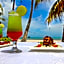Hotel Cocoplum Beach