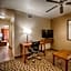 Grand Canyon Hotel & Suites