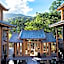 Arro Khampa by Zinc Journey Lijiang