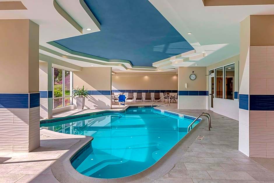 Best Western Plus North Shore Hotel
