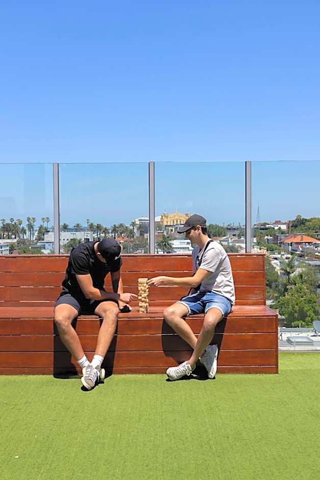 Summer House Backpackers Melbourne
