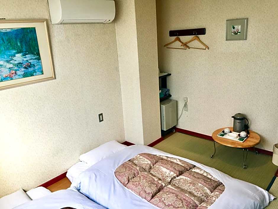 Green Hill Hotel Tennoji Ekimae