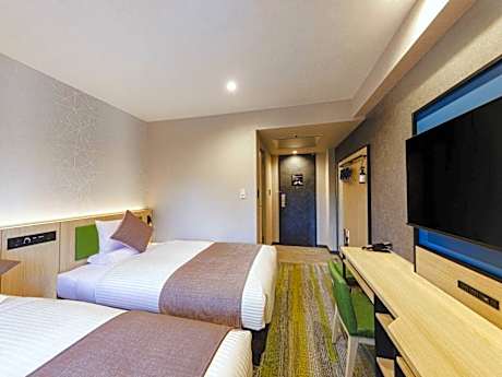 Renewal Standard Twin Room - Non-Smoking