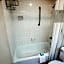 Lamplighter Inn and Suites - North