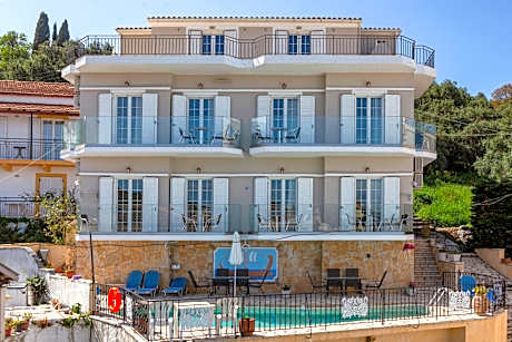 Deluxe Suite with Sea View