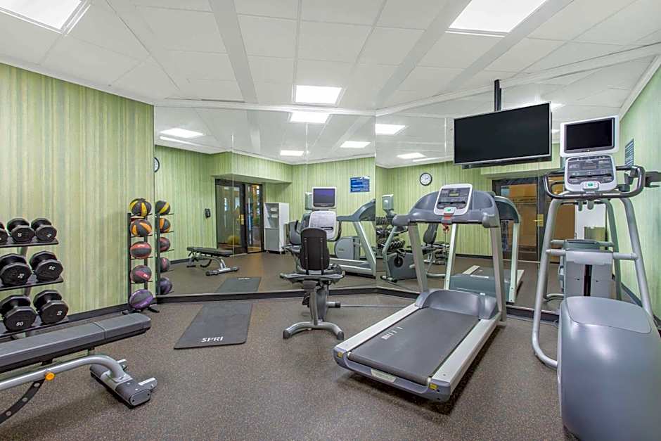 Days Inn by Wyndham Lanham Washington DC