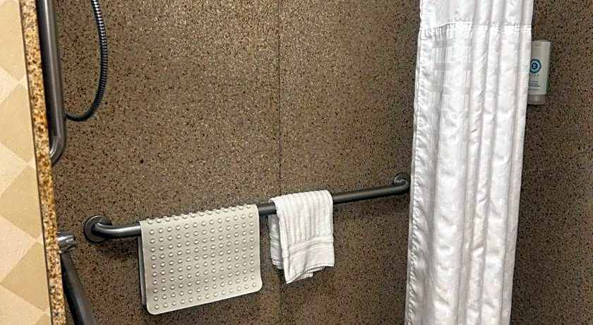 Comfort Inn & Suites Madisonville