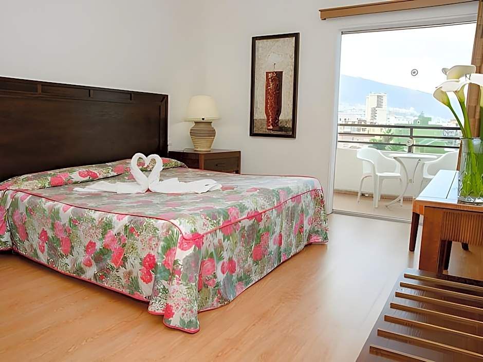 HC Hotel Magec