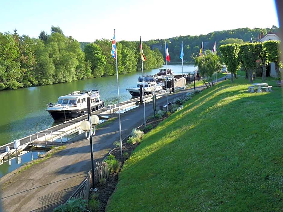 Logis Hotel de la Gare