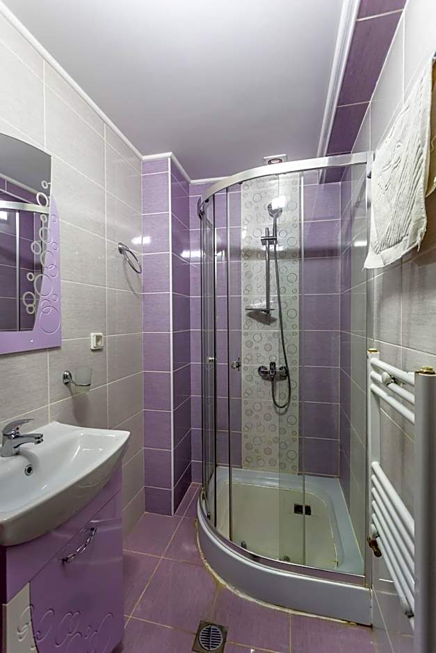 Lombardi Family Hotel