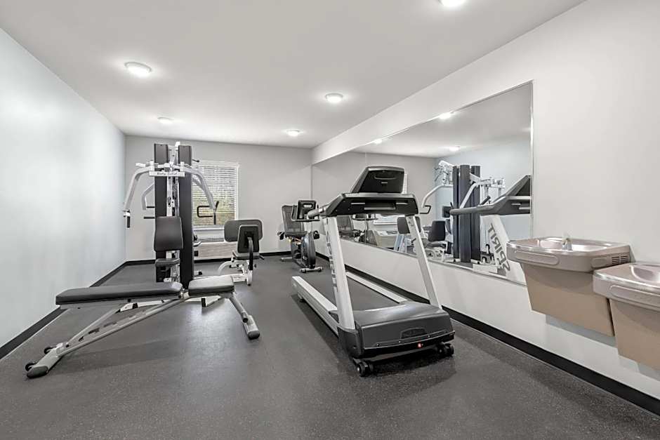 WoodSpring Suites Atlanta Airport