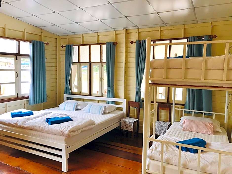 อยู่แพ PaeStay อุทัยธานี