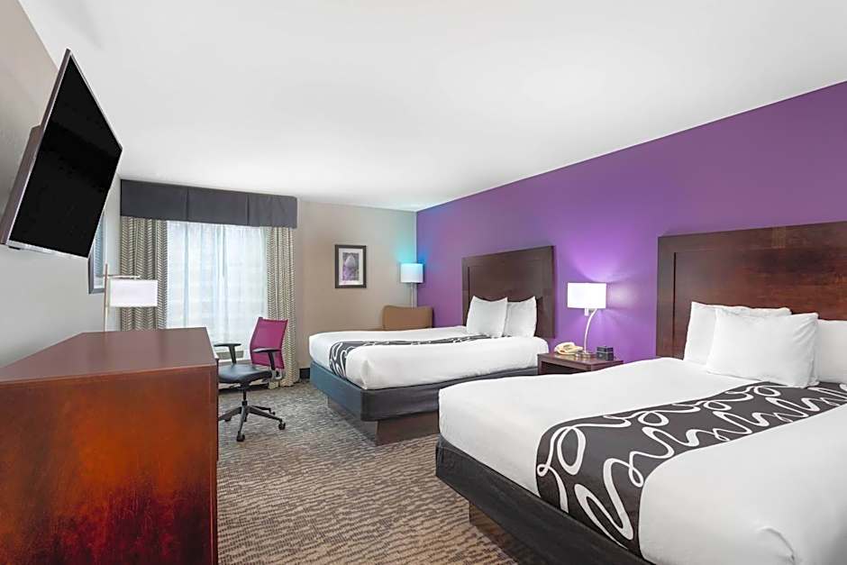 La Quinta Inn & Suites by Wyndham Huntsville Airport Madison