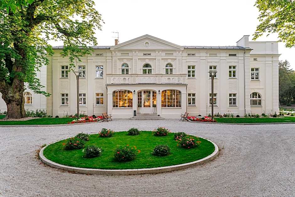Kasztanowy Pałac
