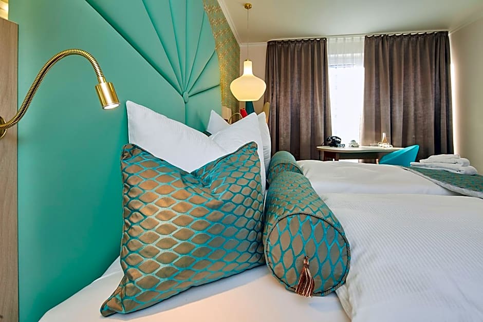 Bernstein Hotel "50`s Seaside Motel"