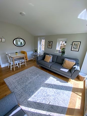 Apartment-Suite-Ensuite with Shower-Countryside view-Annexe