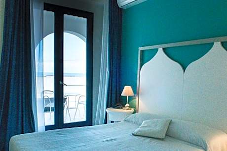 Small Double Room with Sea View