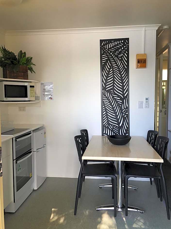 Maroochy River Bungalows